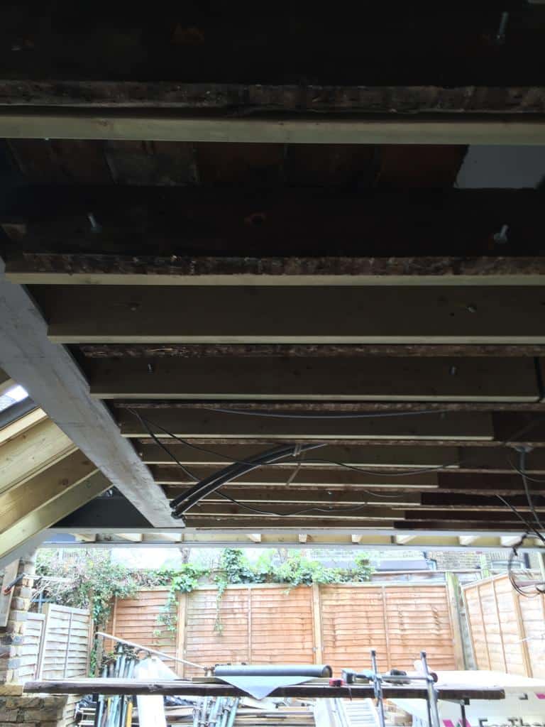 Extension & Refurbishment SE05
