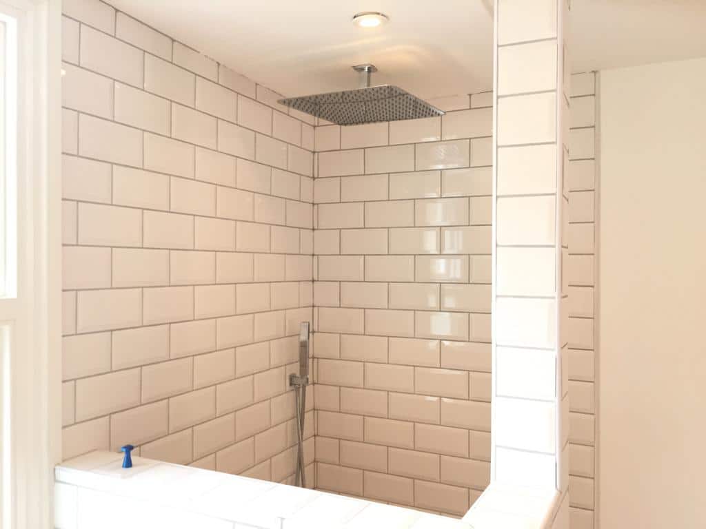 Extension & Refurbishment SE05
