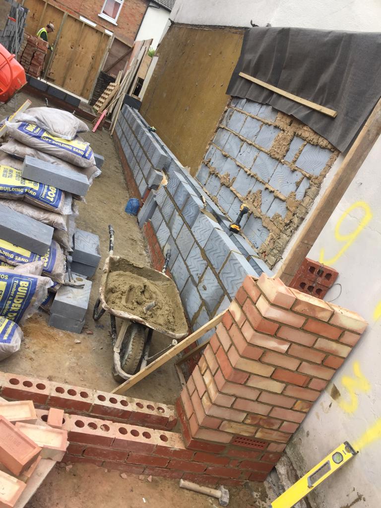 Extension & Refurbishment SE05