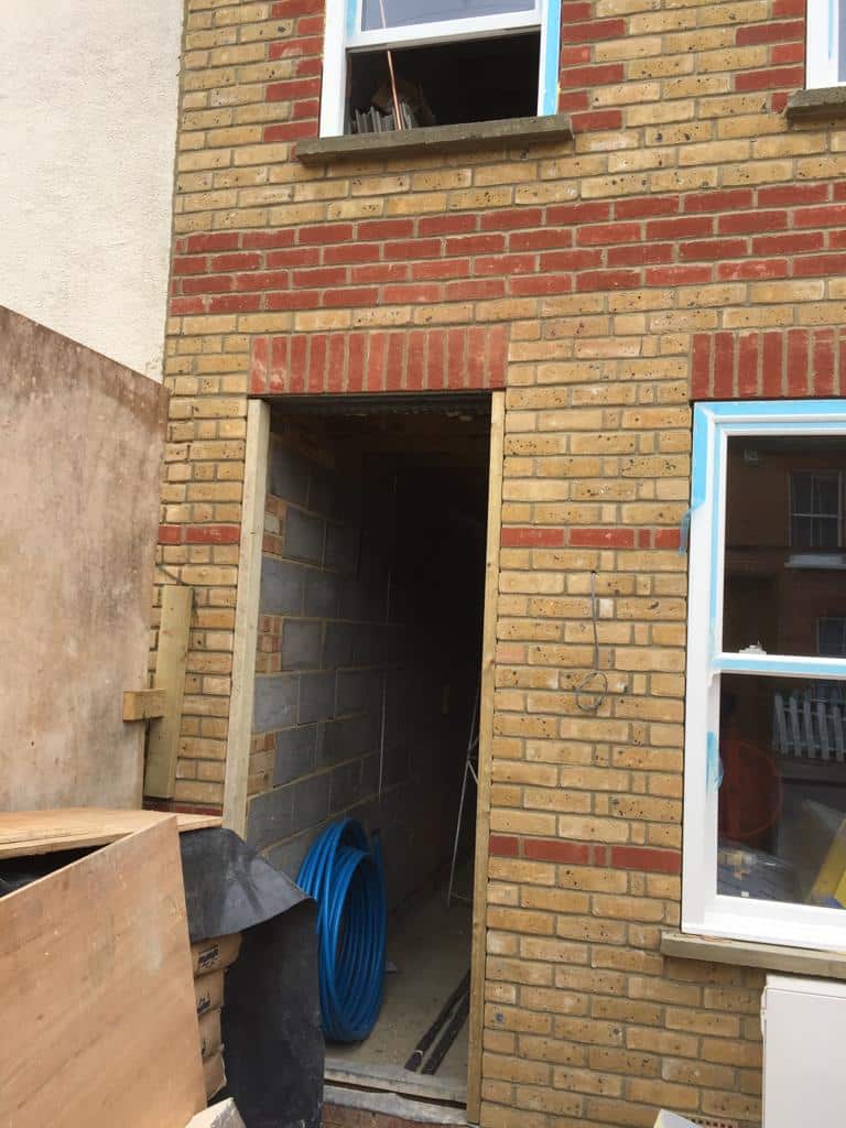 Extension & Refurbishment SE05