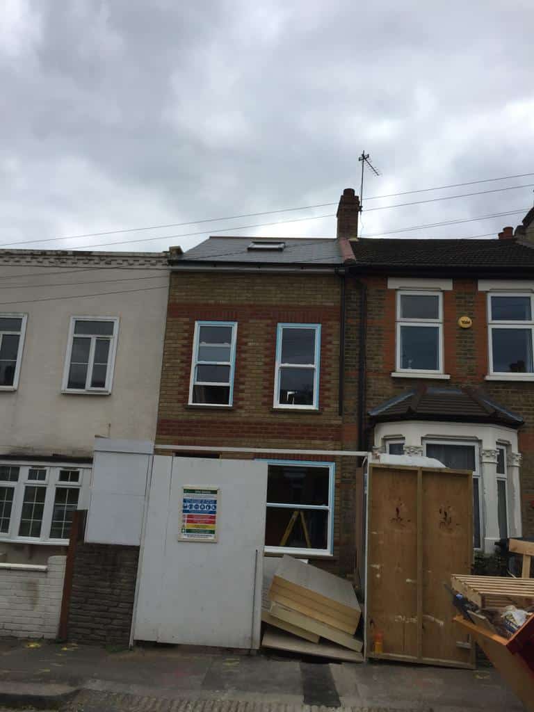 Extension & Refurbishment SE05